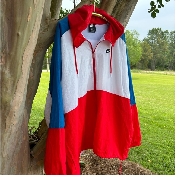 NIKE Red White & Blue Quarter Zip Pullover Windbreaker Men’s size XXL SWEET FIND - Picture 3 of 7
